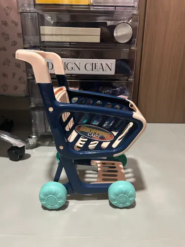 Carrinho de brinquedo infantil