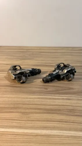 Pedal clip shimano
