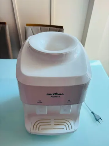 Bebedouro Britânia Aquaplus 220V - Funcionamento perfeito