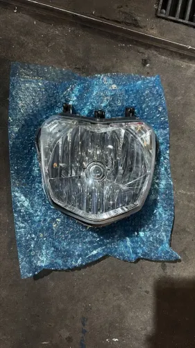 Vendo farol de factor 150