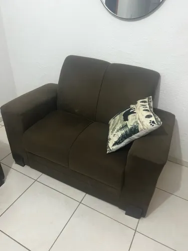 Sofá 2 lugares 