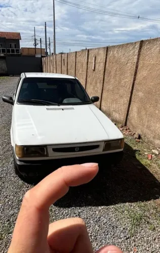 Fiat Uno Mille ELX 2P E 4P 2022