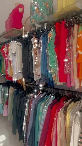 Lote de roupas para Brecho