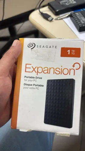 HD PORTÁTIL 1TB SEAGATE NOVO - 250 R$