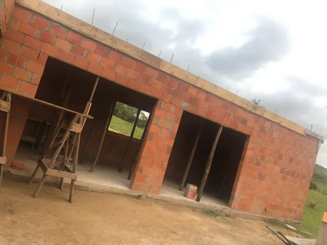 Terreno + Construção Rural BRIGADEIRO TOBIAS