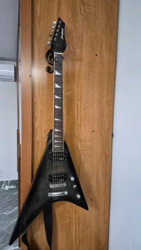 Guitarra strimberg usa
