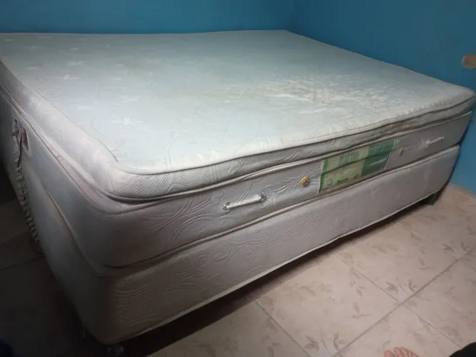 Cama box casal com massagem top