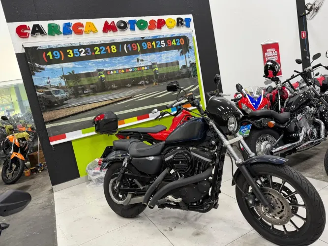 HARLEY-DAVIDSON SPORTSTER XL 883 R