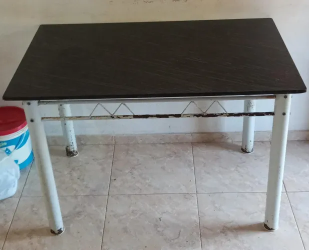Mesa 6 lugares de granito