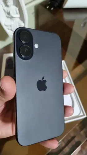Vendo IPhone 16 128Gb