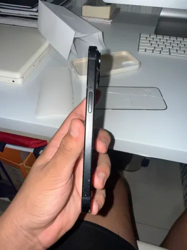 iPhone 15 preto 128gb