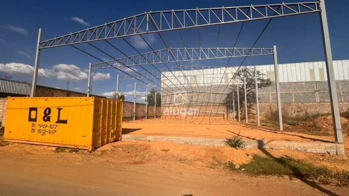 Galpão Comercial para Aluguel com 300 m² no Jardim Olímpico