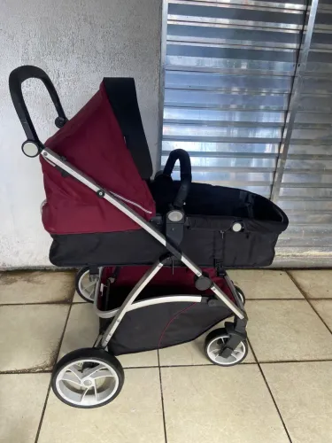 Carrinho de Bebê Dzieco - PRA IR EMBORA HOJE