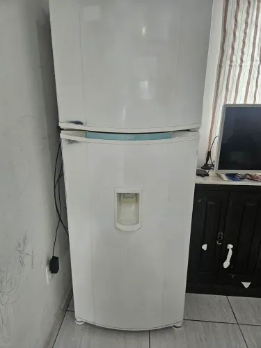 Vendo geladeira da consul cliclede frost de 460 litros