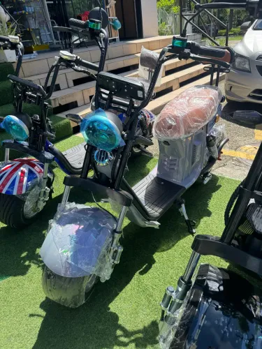 MOTOS SCOOTERS ELÉTRICAS LIVRE DE CNH!!!