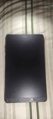 Mesa Digitalizadora com Tela Huion Kamvas 13 - Novíssima na Caixa com Acessórios