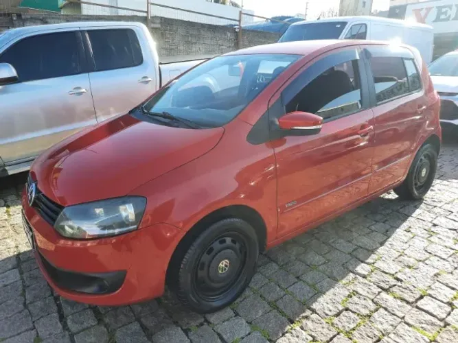 Volkswagen Fox 1.0 MI Total Flex 8V 5P 2014