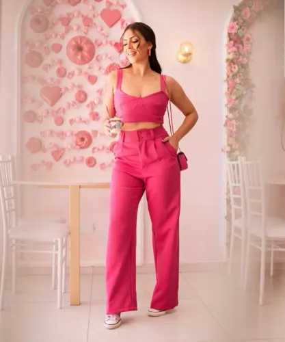 Conjunto (disponível no preto) Tam G 