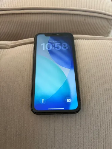 iPhone 11 256gb - Preto