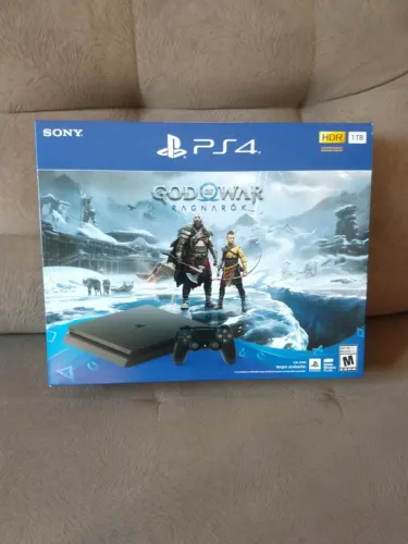 Playstation 4 Slim