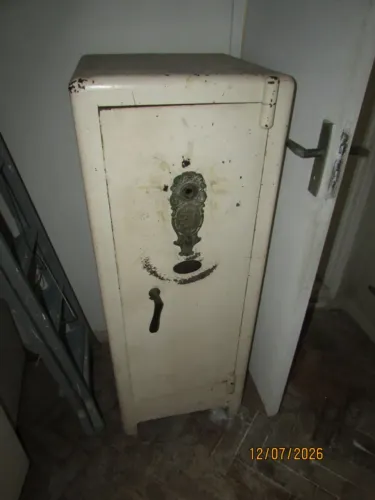 Cofre Antigo