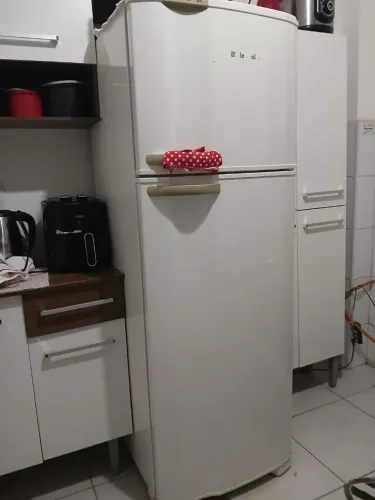 GELADEIRA ELECTROLUX