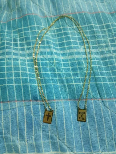 Cordão masculino