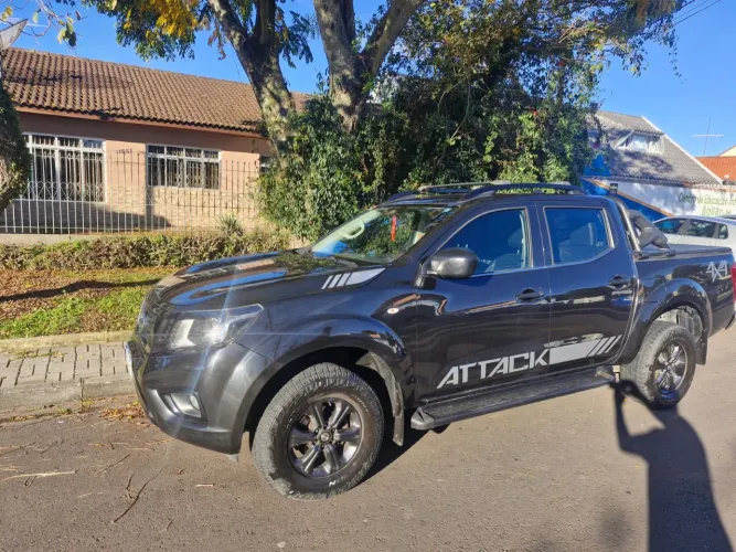 Nissan Frontier Attac.cd 4X4 2.3 Bi-TB Die. AUT 2020