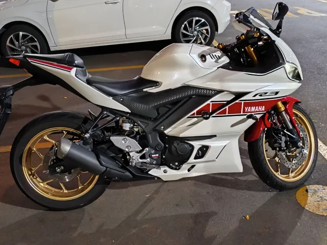 Yamaha r3 60 th aniversário 2023