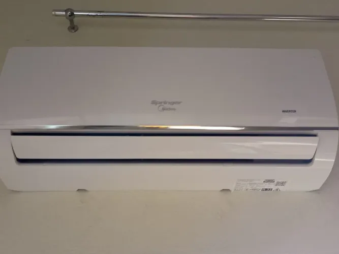 Split Springer midea 9.000.00 BTUs