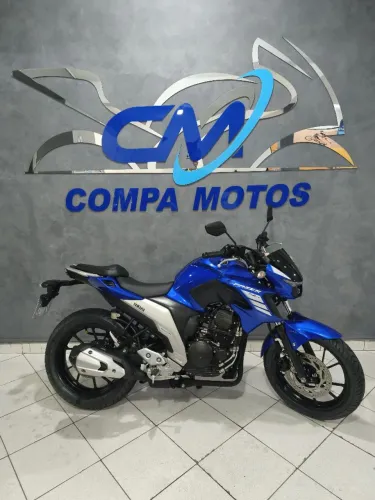 FZ25 FAZER ABS 2023 TROCO E FINANCIO!