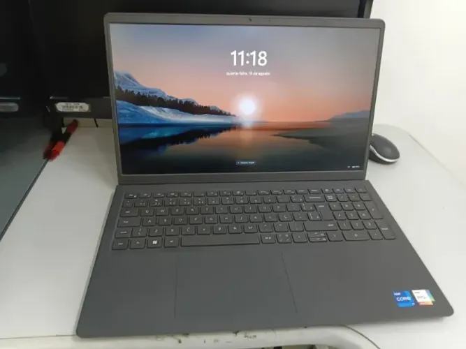 Notebook DELL Inspiron 15 3530 i7 - 16GB RAM - 512 GB SSD. 6 MESES DE USO.