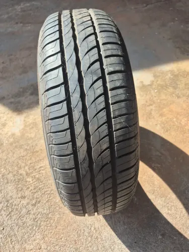 Vendo  pneus pirelli 