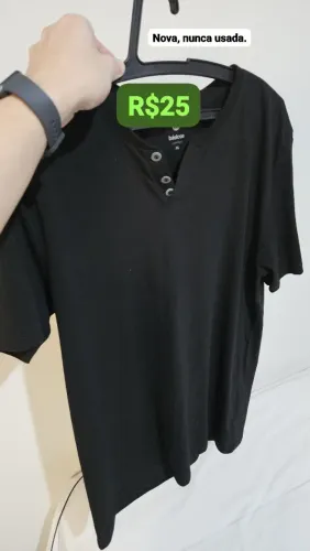 Roupas brechó 