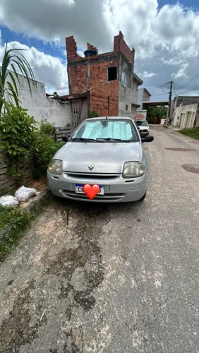 Renault Clio RN/ Expression 1.6 16V 5P 2001