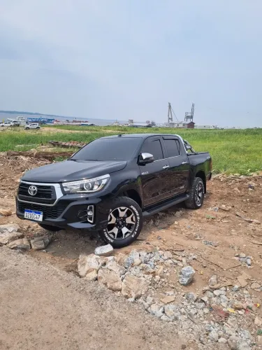 Toyota Hilux CD SRX 4X4 2.8 TDI 16V Diesel Aut. 2020
