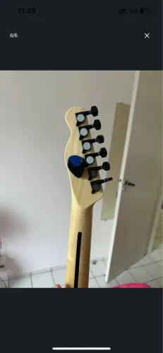 Guitarra telecaster Seven