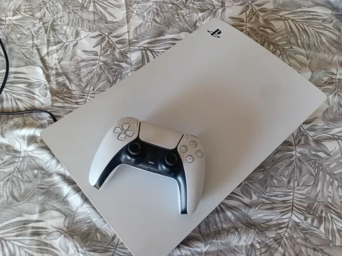 PS5 1TB SEMI NOVO ÓTIMA OPORTUNIDADE 1 CONTROLE