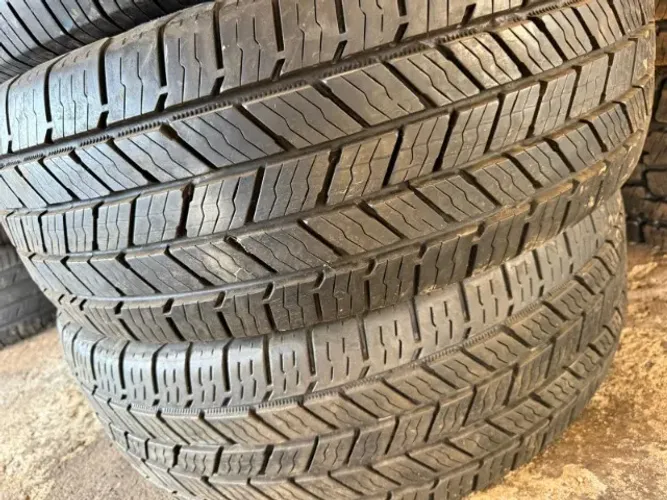 Pneu 245/60/28 Yokohama 95 % vida útil