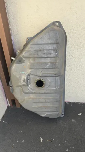 Tanque do fiat uno 94