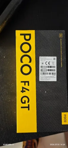 Celular F4 P O C O XIAo .... Mi