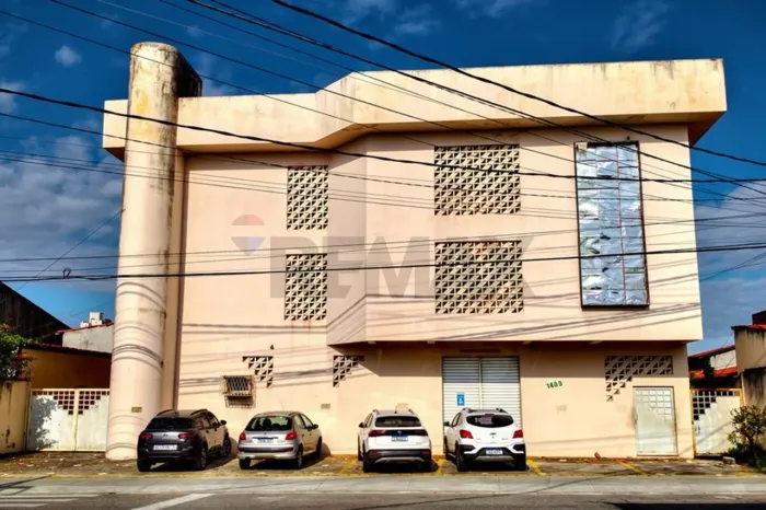 Prédio Comercial para Aluguel em Lagoa Seca, Natal