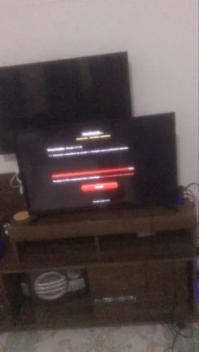 Vende-se Tv smarttv 32