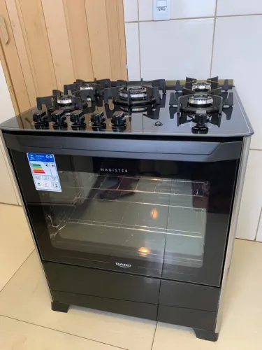 Fogão INOX DAKO MAGNISTER MESA DE VIDRO 5 BOCAS! AUTOMÁTICO E LUZ NO FORNO! Bem conservado