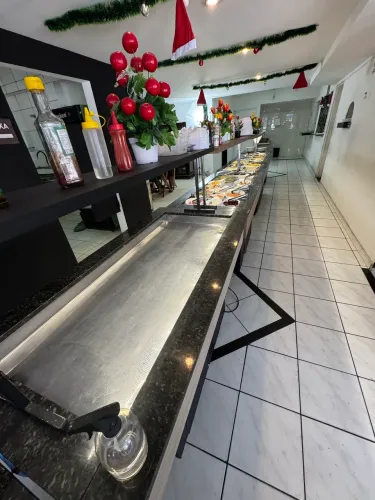 Buffet frio e quente com balcão