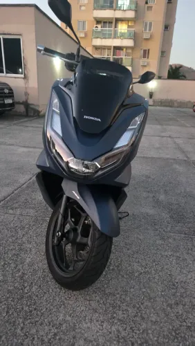 Vendo PCX azul 2024