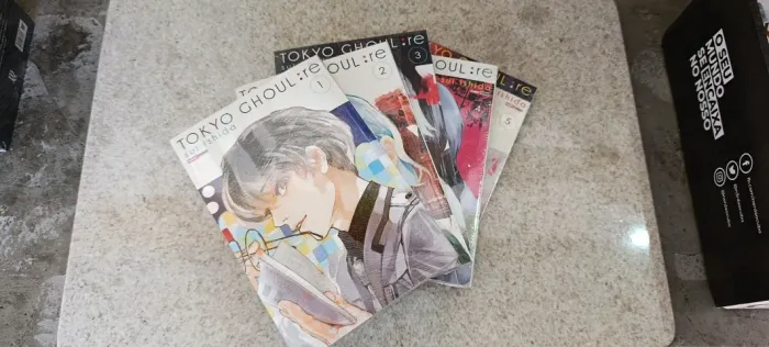Mangá Tokyo Ghoul RE, Volumes 1 ao 5.
