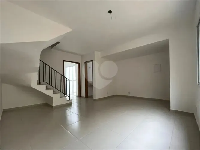 Casa Nova à Venda próximo ao Jardim Bonfiglioli