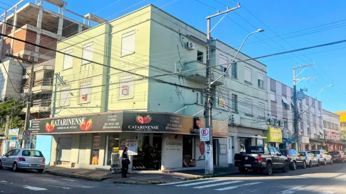 Apartamento com 3 dormitórios, 84m² para alugar no Centro de São Leopoldo