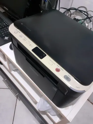 Multifuncional Samsung Laser
